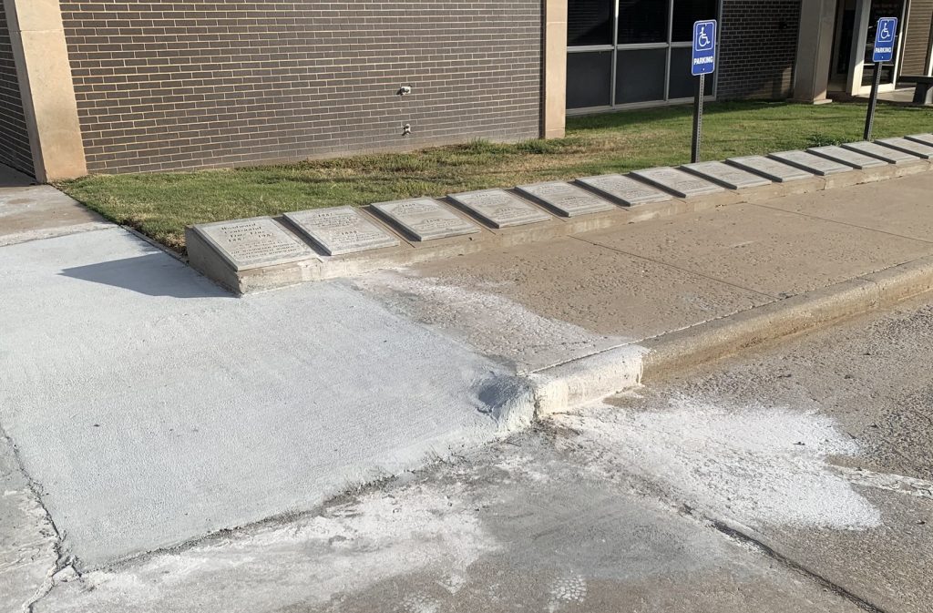 sidewalk curb